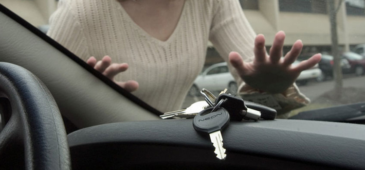vehicle lockout service Palo Alto